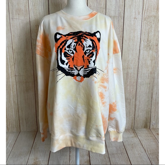 Wildfox | LA Roadtrip Tiger Sweatshirt - Picture 2 of 13